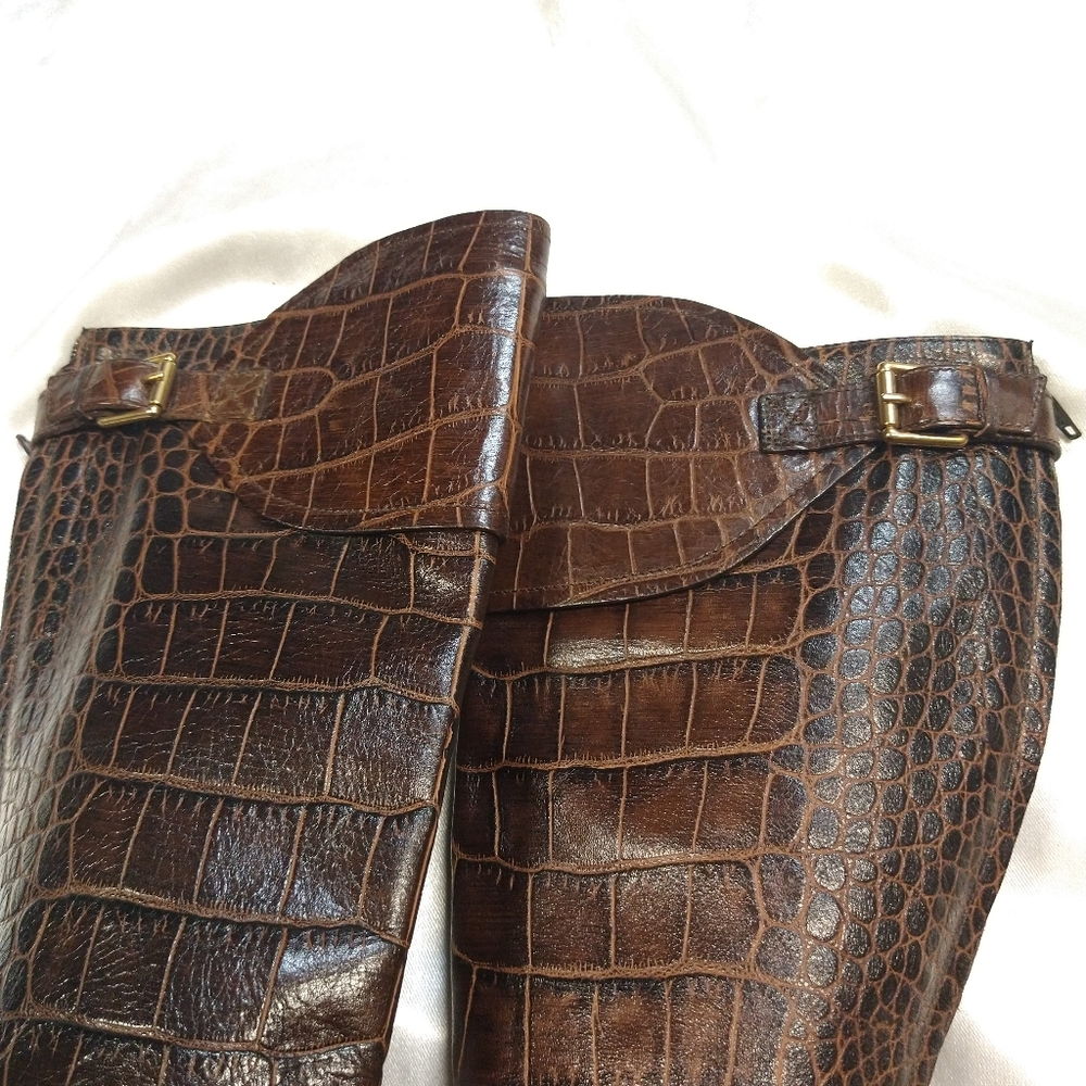BCBGMaxAzria Brown Leather Flat Croc Embossed Tall Boots Sz 7.5 - Picture 4 of 7